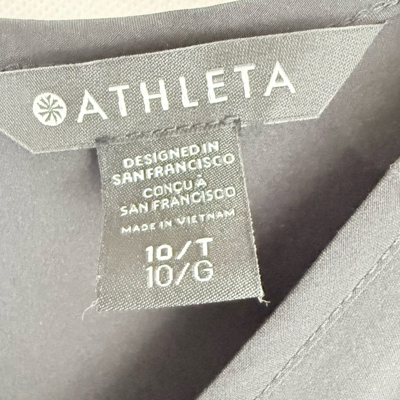 Athleta Black Brooklyn Jumpsuit Sleeveless 
Cropped Athleisure Size 10 Tall EUC - Picture 8 of 10